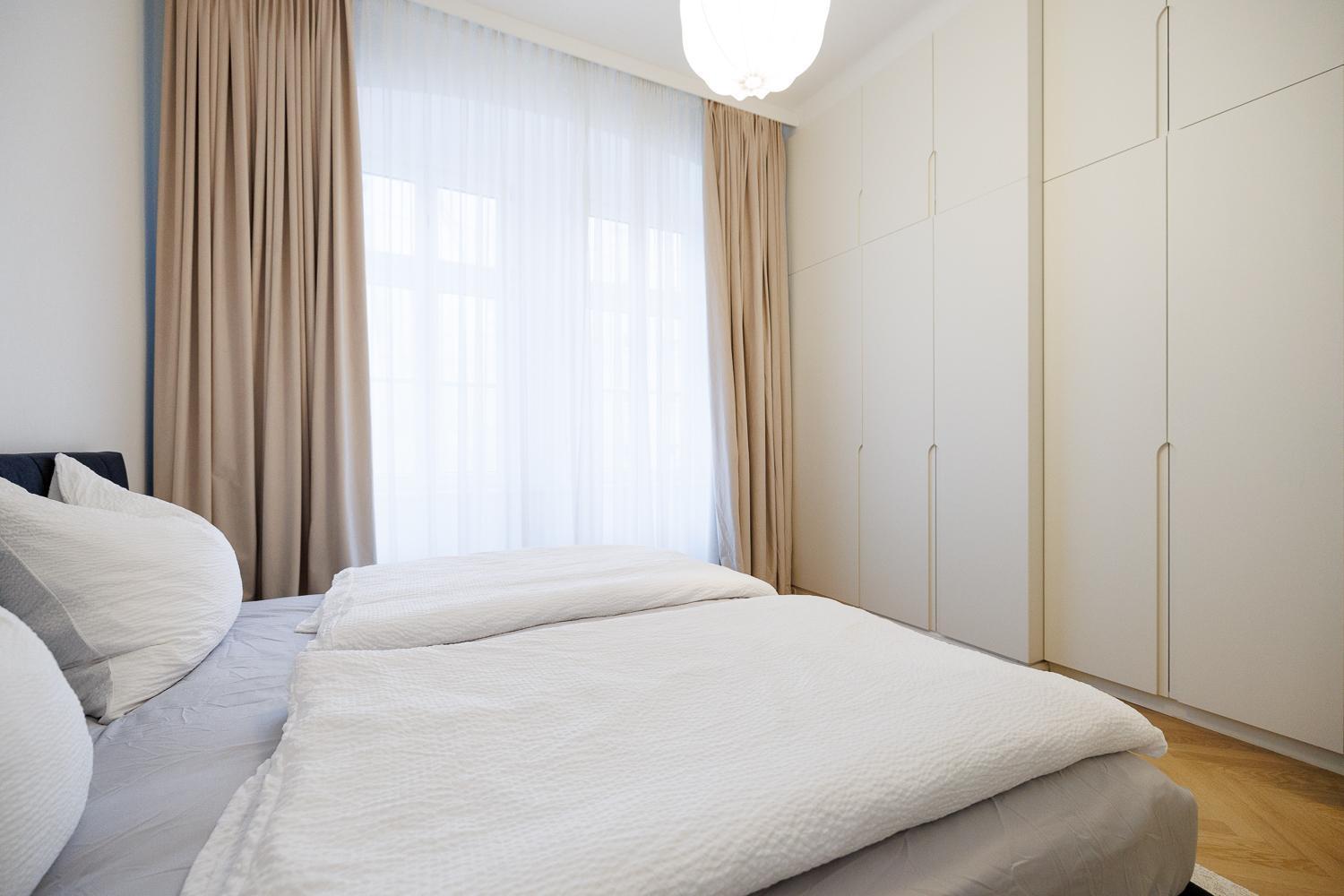 Apartament Stylish 1-bedroom 2-bath By Canal Minutes From Historic Centre Wiedeń
